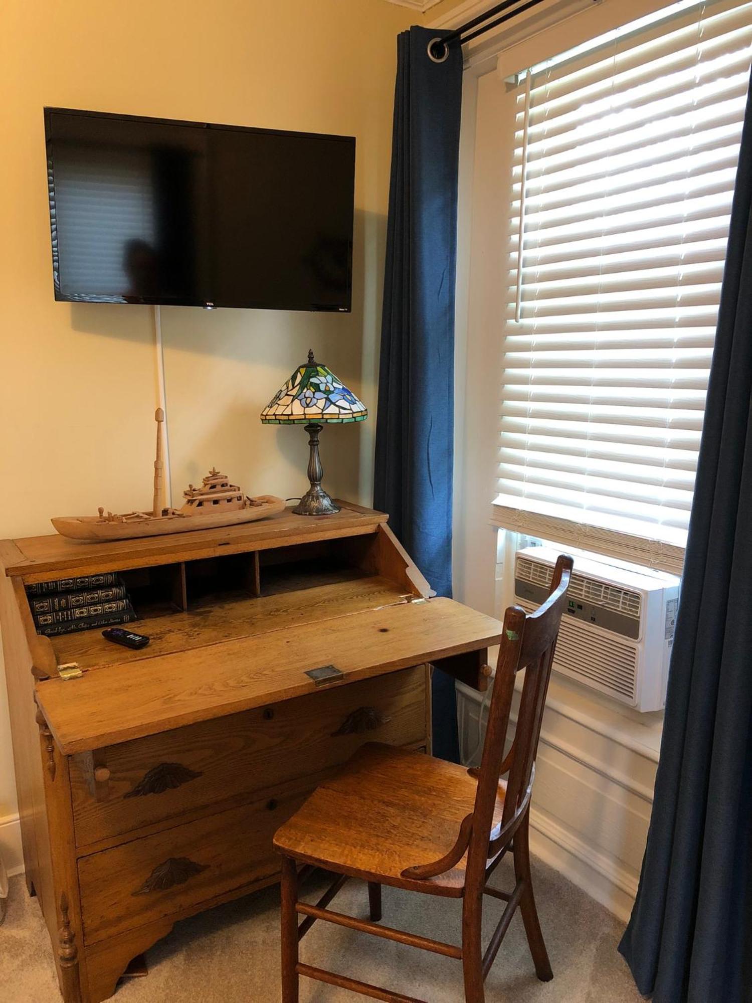 The Vine Bed & Breakfast, Llc Дънди Екстериор снимка